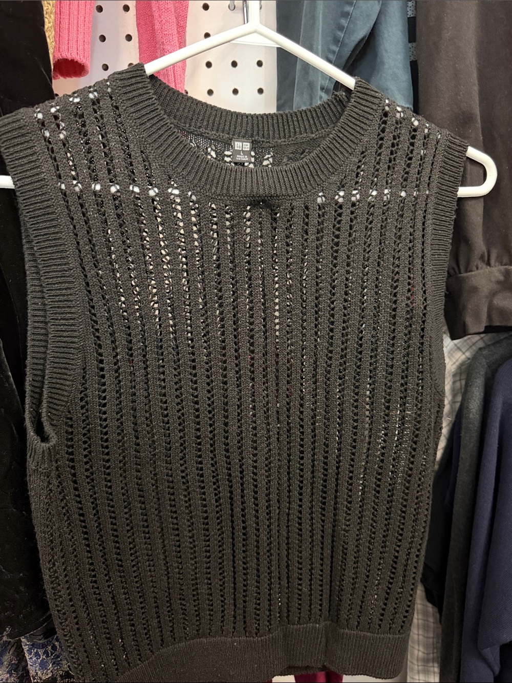 Uniqlo Black Open-Knit Sleeveless Sweater Vest